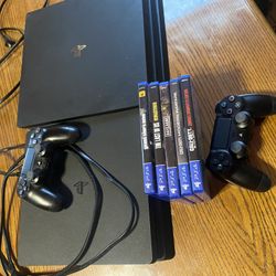 Ps4 Pro and Ps4 Slim