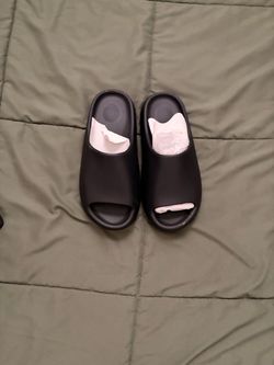 Adidas Yeezy Slides
