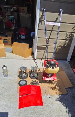 Honda GX 22 Mantis Tiller/Edger/Thatcher