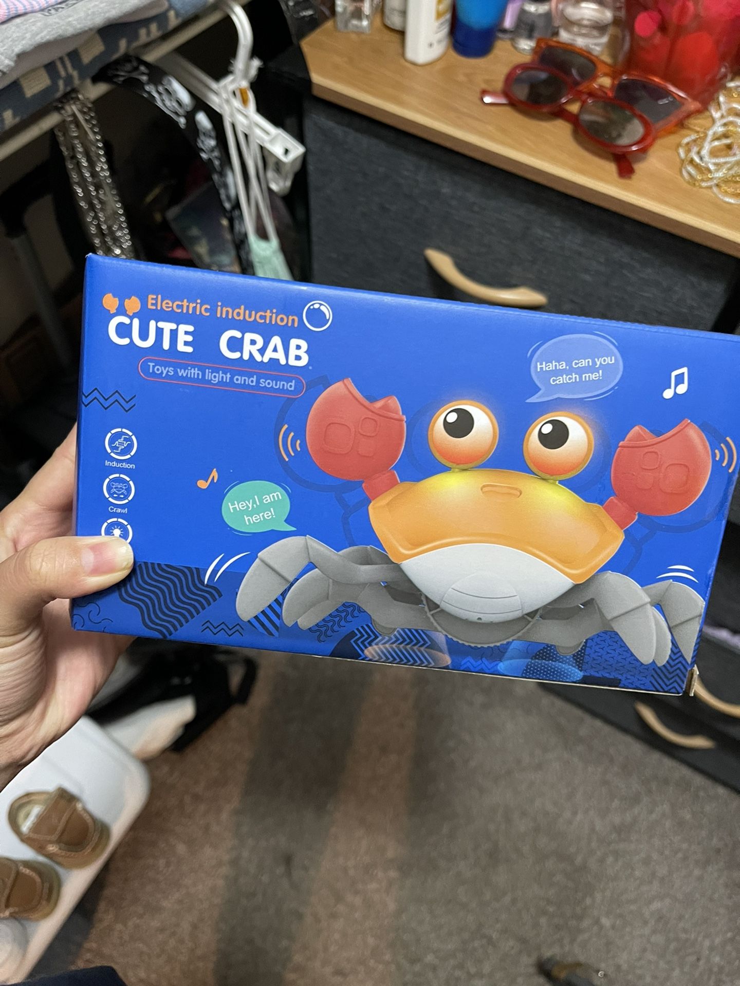 Tummy Time Crab 