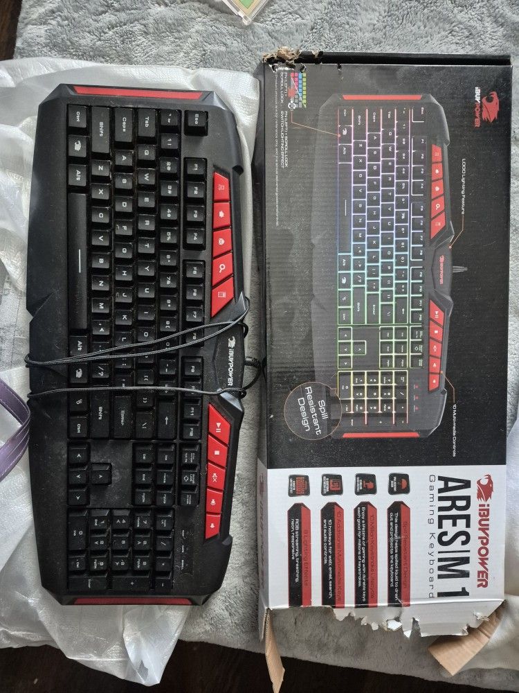 Ibuypower ARES M1 Gaming Keyboard 