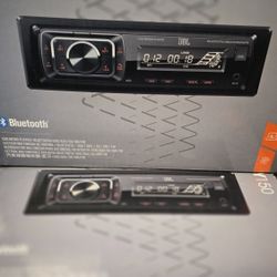 Jbl Single Din Bluetooth/Aux/USB  Radio Unit