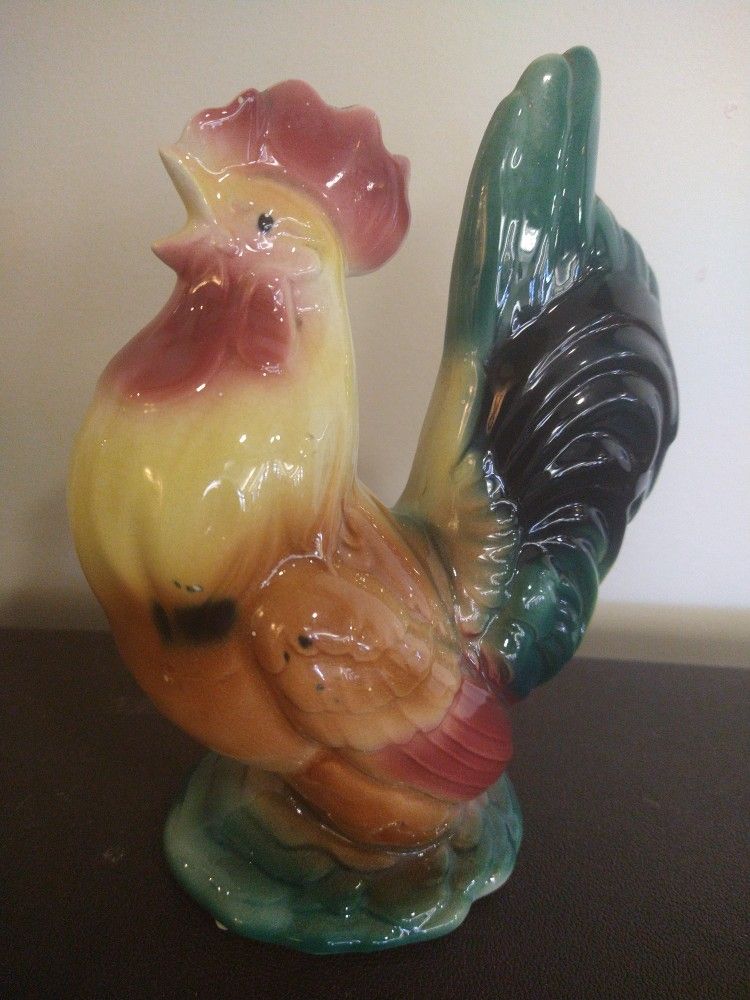 Vintage. Royal  Copley Rooster