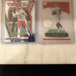 Patrick Mahomes Nice 2 Card Lot !!