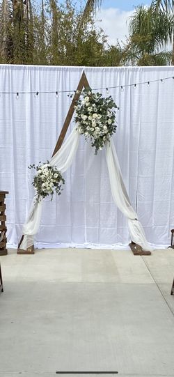 Wedding arch