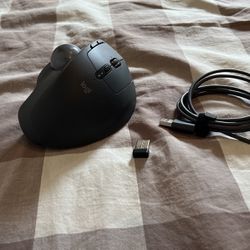 Logitech Ergonomic Wireless Trackball Mouse 