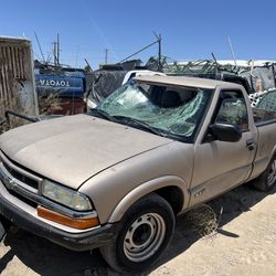 2002 Chevy S10  Parts