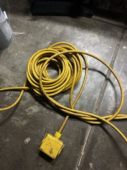 100’ Heavy Duty Extension Cord – 12/3 Brad Harrison (Safety Yellow)
