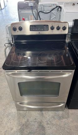 GE Stainless Electric Range – Smooth Top, Tested