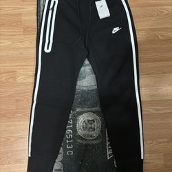 Nike Sweats 