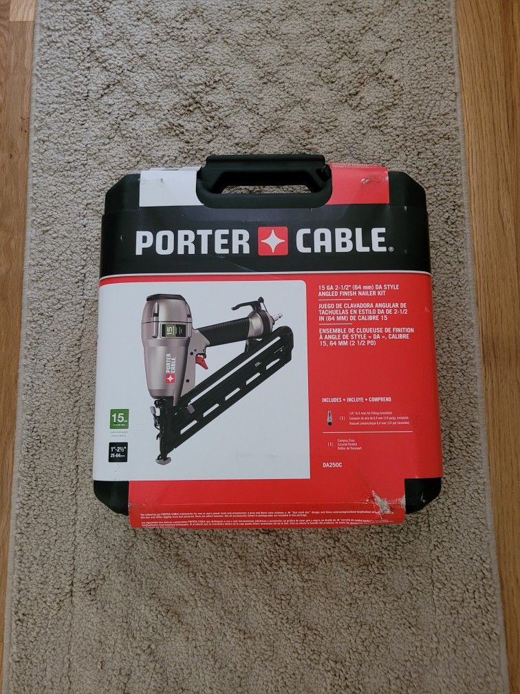 NEW PORTER-CABLE DA250C 15-GAUGE PNEUMATIC 2-1/2 INCH ANGLED NAILER KIT