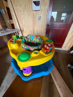 Baby bouncer