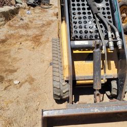 Boxer Mini Tractor trade for a dump trailer