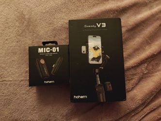 Hohem v3 Gimbal and Hohem wireless Mic.