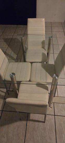 Beautiful Glass Dining Table + 4 White Chairs- $100