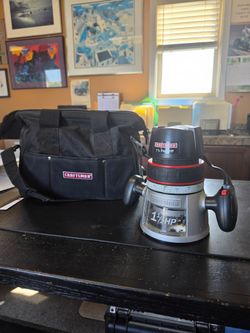 Craftsman 1.5 HP Router (Model (contact info removed)00) with Case — Great Condition