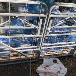 Bed frame Aluminum/metal——size FULL 