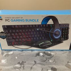 Pc Keyboard, Mouse, And Headset 