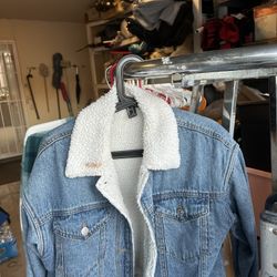 Jean Jacket Size M 