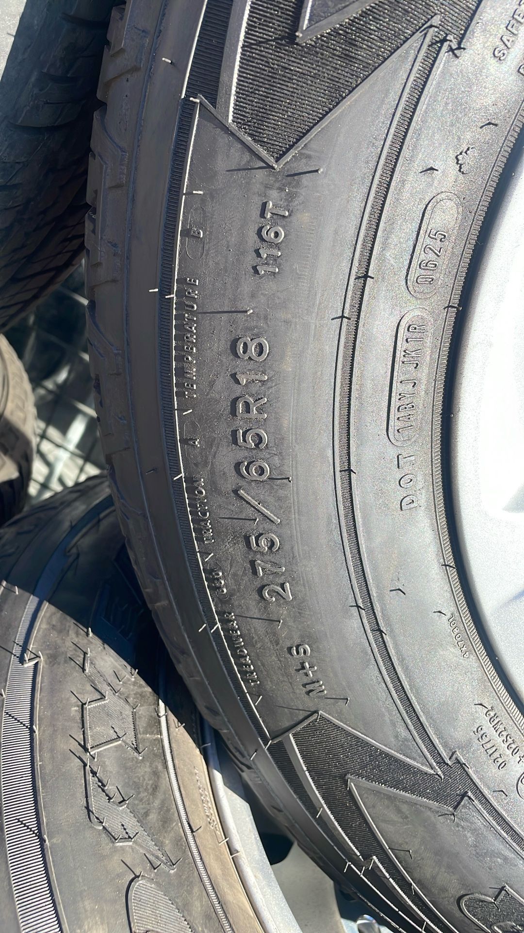 275/65/18