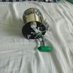 Penn Long Beach 68 Fishing Reel