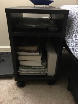 Side table from ikea. Available in absolutely good condition. Bought a month back. Almost new.