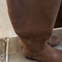 Size 7 1/2.  Brown Suede Knee High Cowgirl Boots. 