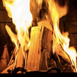 FIREWOOD  - Nice Dry Seasoned Firewood Quarter Cords 