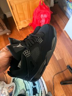 Jordan 4 Black Cats 8.5
