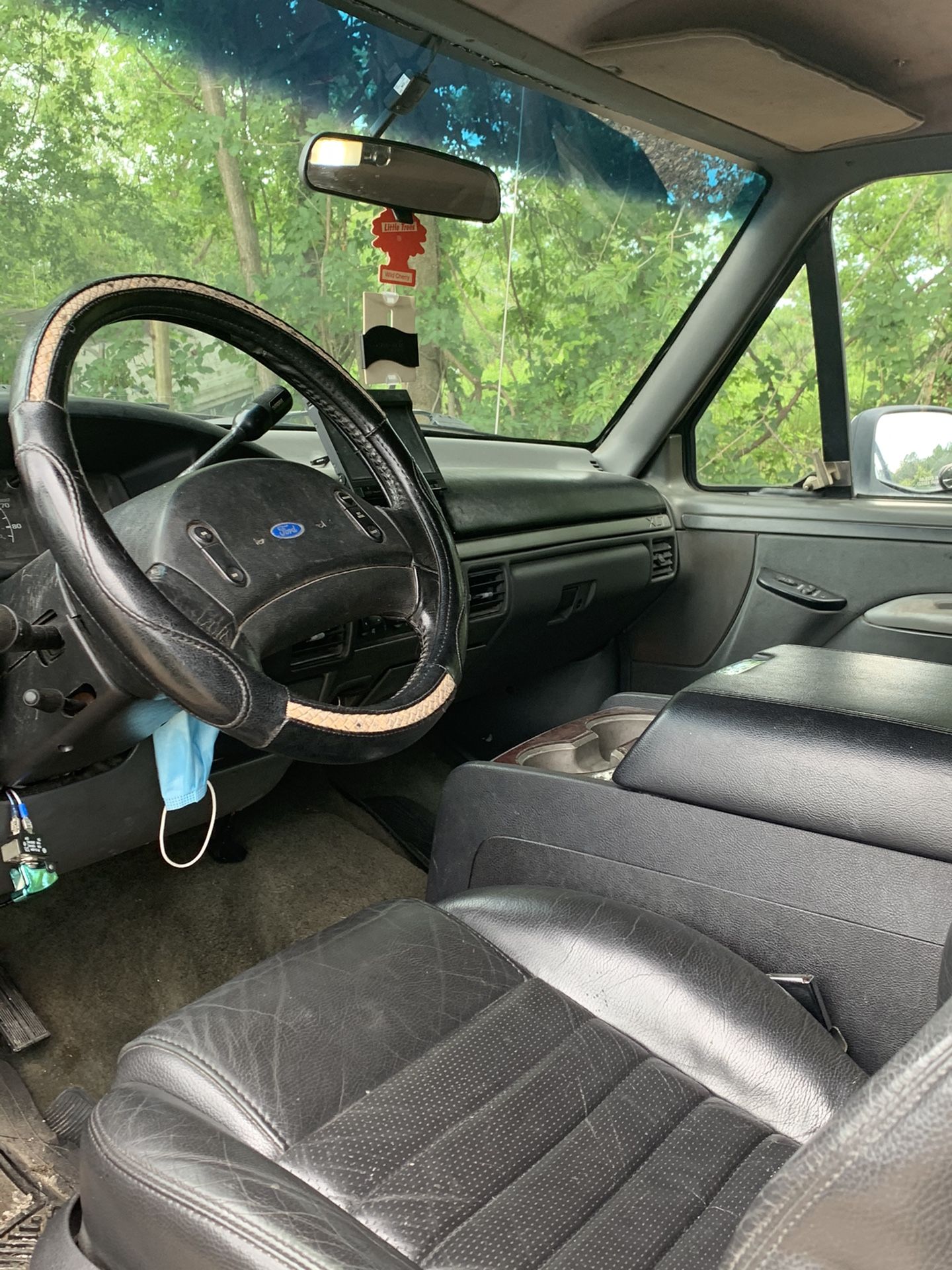 FORD BRONCO 1993 lift kit 6in for Sale in Baytown, TX OfferUp