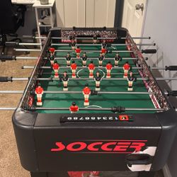 Airzone Play foosball table