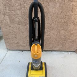 Dirt Devil Vacuum