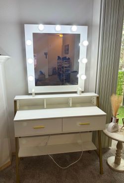 White Vanity Desk with Light-Up Mirror (Gold Accents)