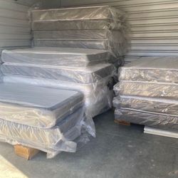 New Full Size Mattress 