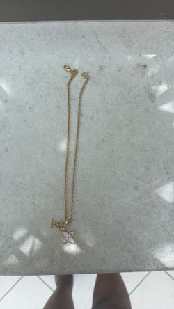 Lv necklace