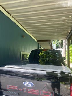 Soft tonneau cover for Ford F-150 2021-2026