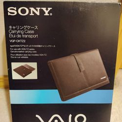 Brand-new Sony genuine leather case for all tablets and small laptops. 