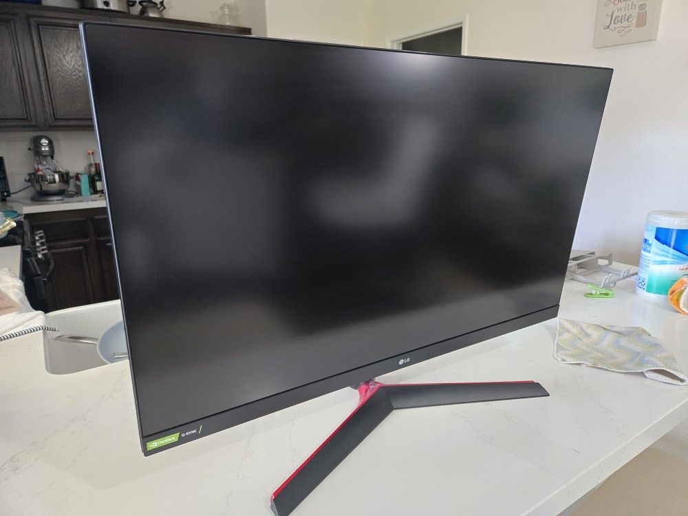 LG 32" Gaming Monitor