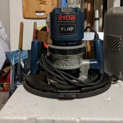 Ryobi Router & Case
