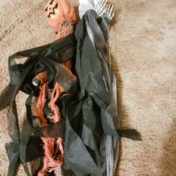 Halloween Decor 