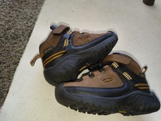 3 Pair Of 10c