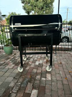 Weber charcoal grill