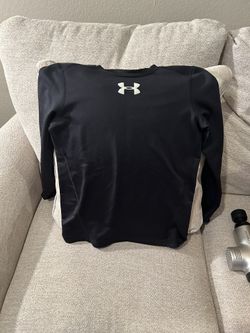 Under Armour Thermal Long Sleeve T Size: Youth Large