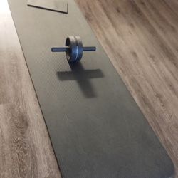 Yoga Mat And Abs Wheel