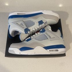 Jordan 4 Military Blue
