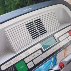 Proform treadmill, auto incline, high end, folds, quiet, soft cushion walking, clean, led display, 