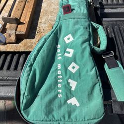 Sunday Golf Bag With Clubs Right Handed