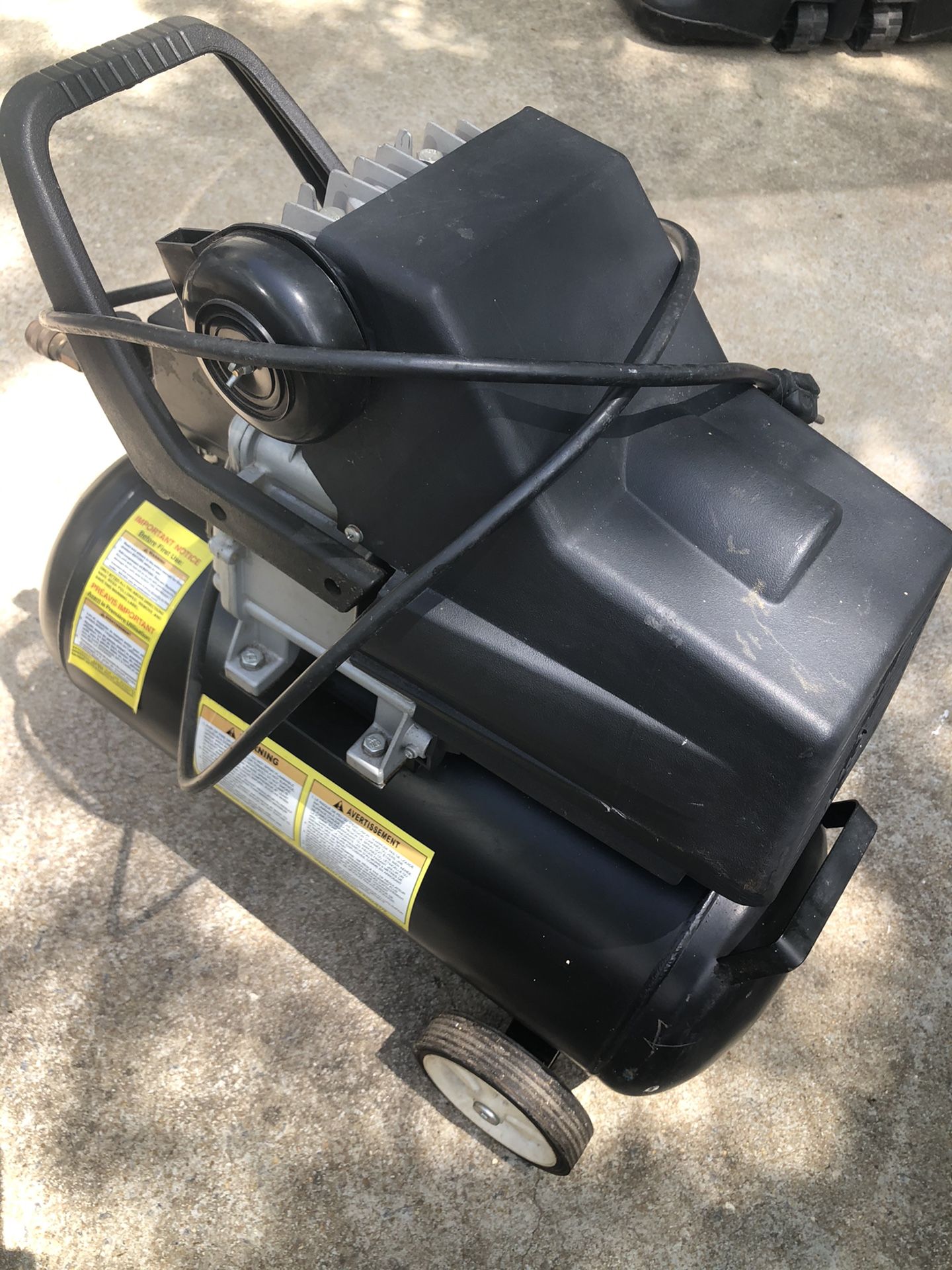 Central Pneumatic 95386 Air Compressor 8 gallons need Air Pressure