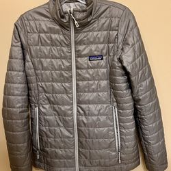 Patagonia Women's Nano Puff® Jacket Size XS