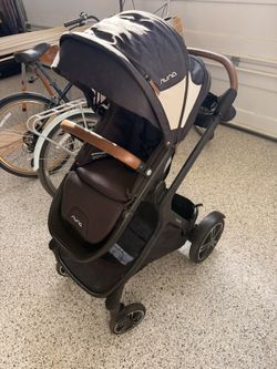 Nuna Demi Grow Stroller